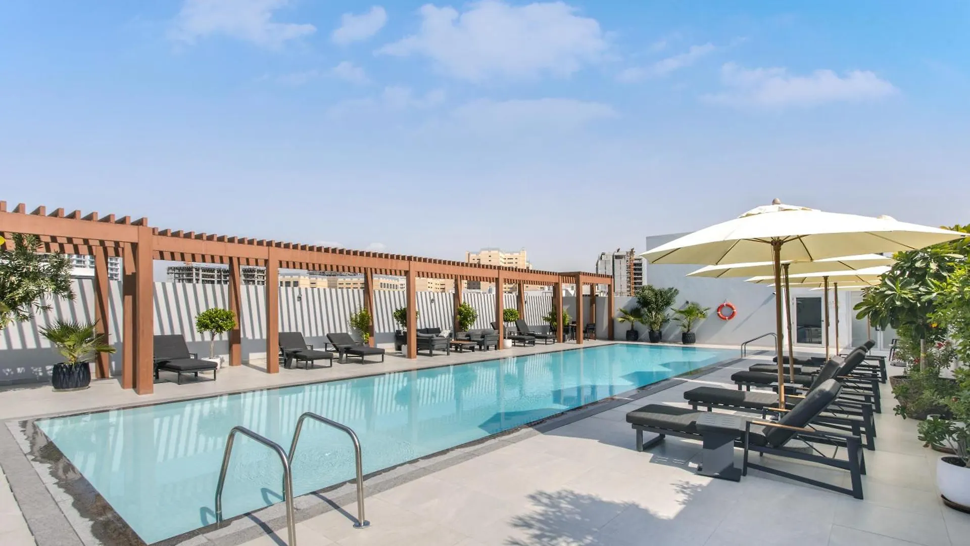 Elegant Studio In Luma 22 Prime Location Dubai United Arab Emirates